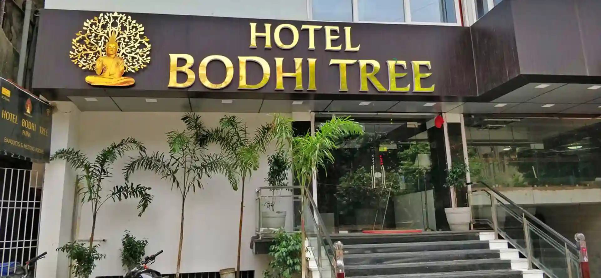 Exterior view of Hotel Bodhi Tree in Patna near railway station